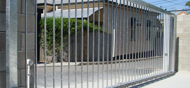 Commercial Swing Gate Repair Agua Dulce