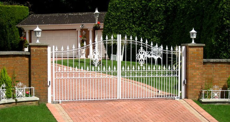 Sliding Driveway Gate Installation Agua Dulce